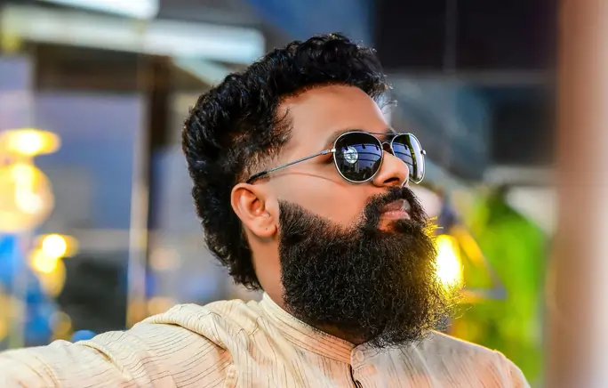 Barbe sèche : pourquoi elle l'est et comment y remédier vraiment